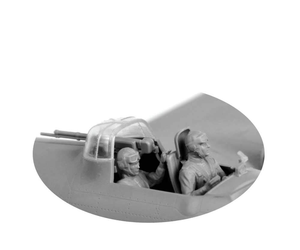 Amazon | ズベズダ 1/48 ソビエト軍 ペトリャコフ PE-2 爆撃機